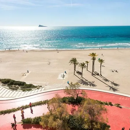Apartment Beachfront In Poniente